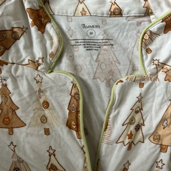 Med mom JAMMERS Tree Print Bamboo Set in Brown and Cream - Picture 4 of 4